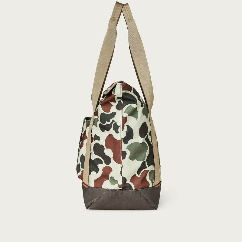 All-weather tote bag by Filson | Shrub camo / canteen (Multicolour)