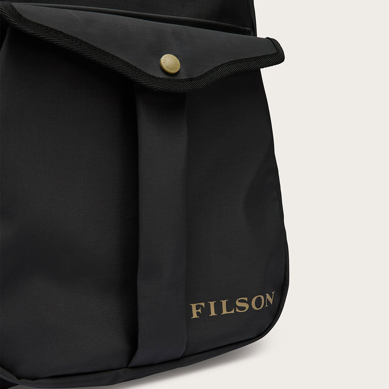 Scout journeyman backpack par Filson | Black /covert (Black)
