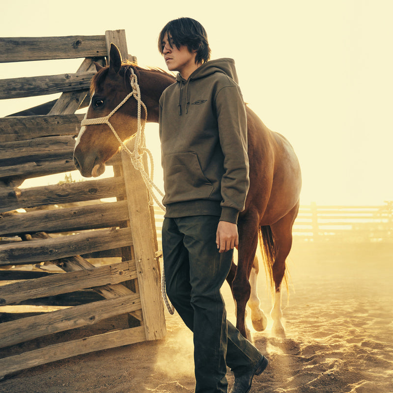 Prospector embroidered hoodie par Filson | Dark tan diamond (Brown)