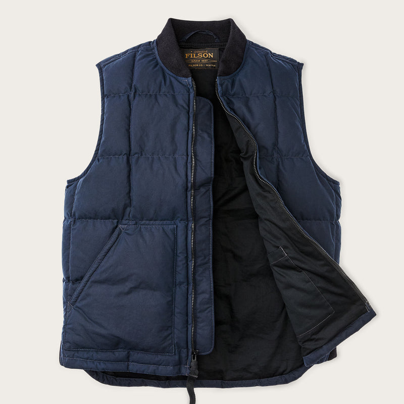 Gilet duvet ciré par Filson | Night sky