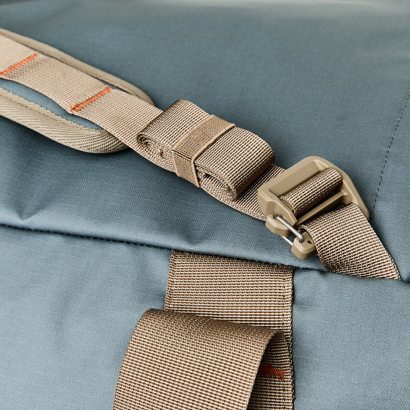 All-weather 50l duffle by Filson | Slate / canteen / co (Blue)