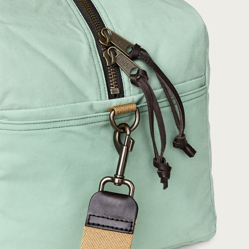 Tin cloth medium duffle bag by Filson | Granite green (Blue)