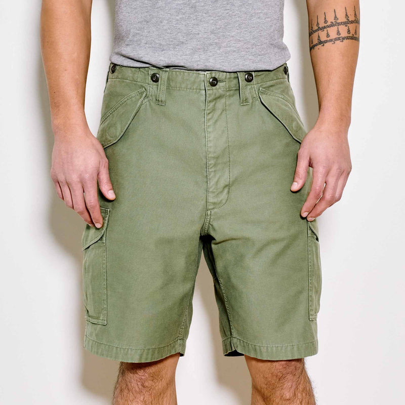 Field cargo shorts by Filson | Washed fatigue green (Green)
