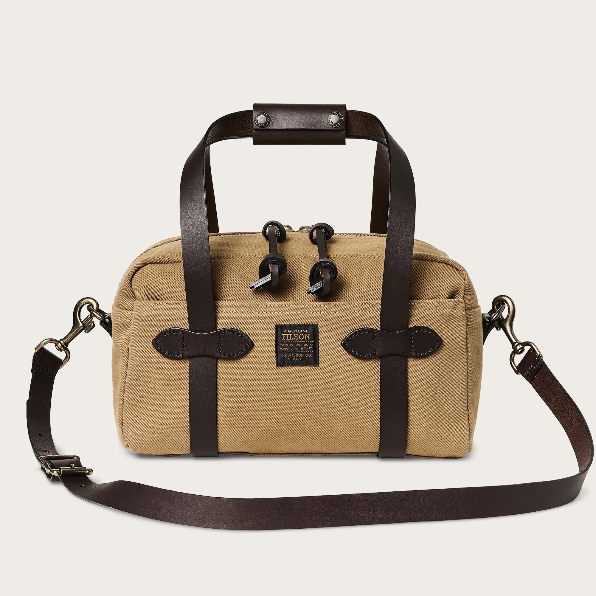 FILSON ボディバッグ ベージュ Rugged twill xs compact duffle bag by Filson | Tan (Beige)