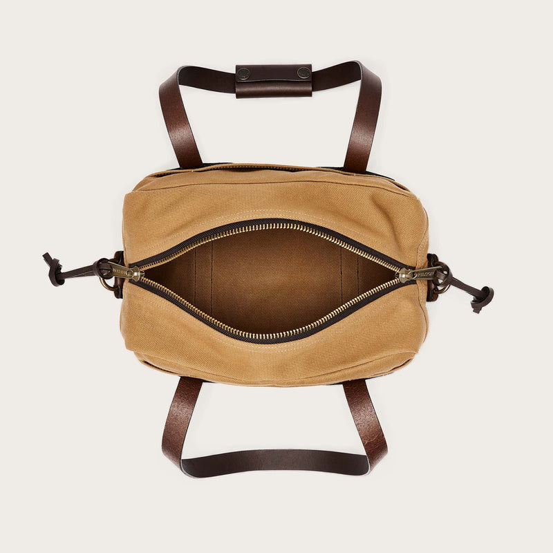 Rugged twill xs compact duffle bag par Filson | Tan (Beige)