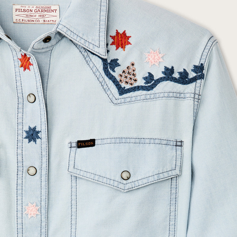 Women's embroidered western shirt by Filson | Light indigo chambra (Blue)
