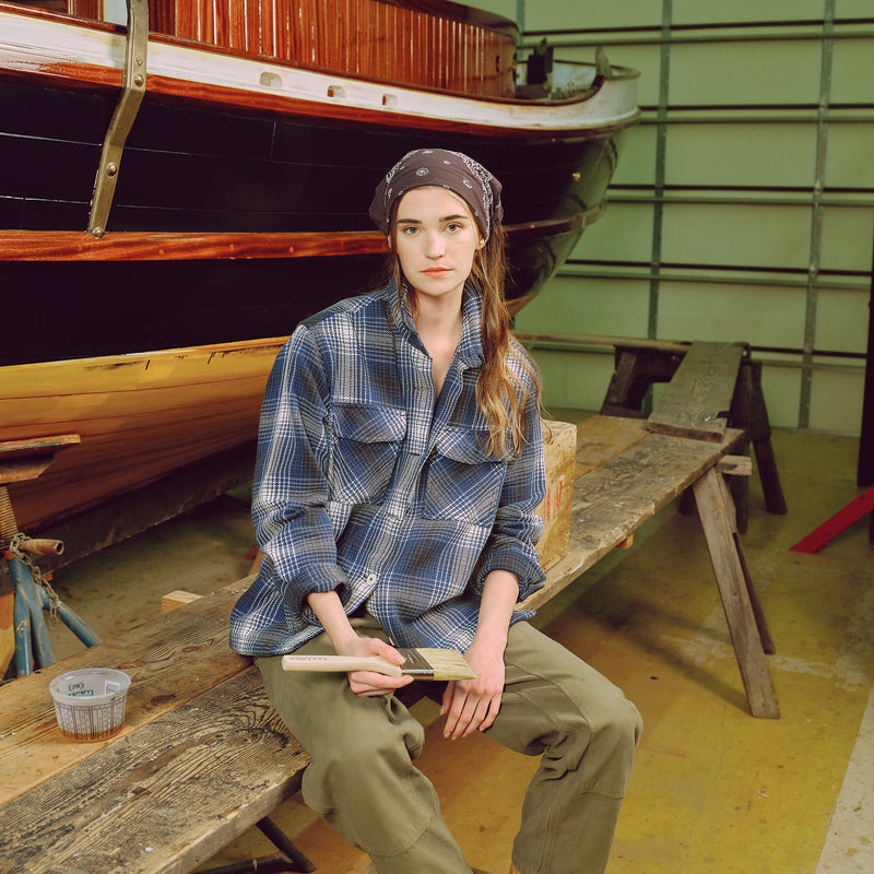 Women’s deer island jac-shirt par Filson | Cobalt/natural shadow plaid (Blue)