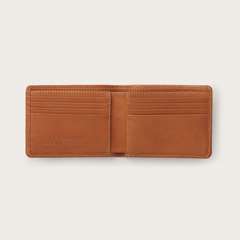Rugged twill outfitter wallet by Filson | Tan (Beige)