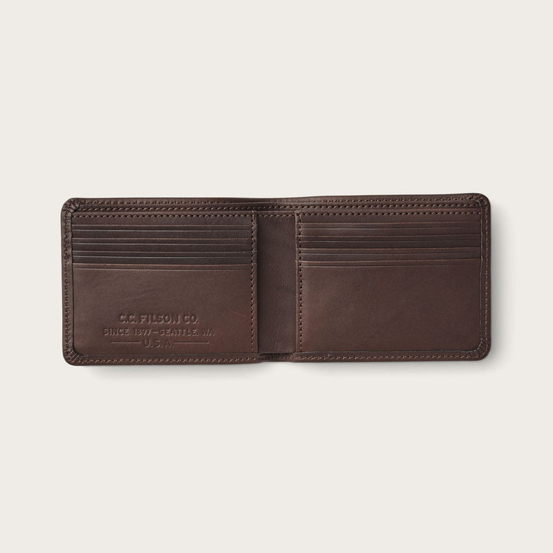 Rugged twill outfitter wallet by Filson | Otter green (Green)