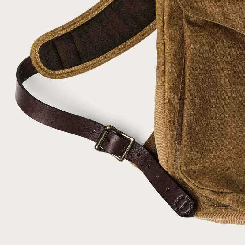 Journeyman backpack par Filson | Tan (Beige)