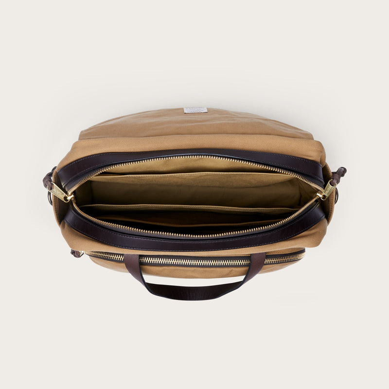 Rugged twill padded computer bag par Filson | Tan (Beige)