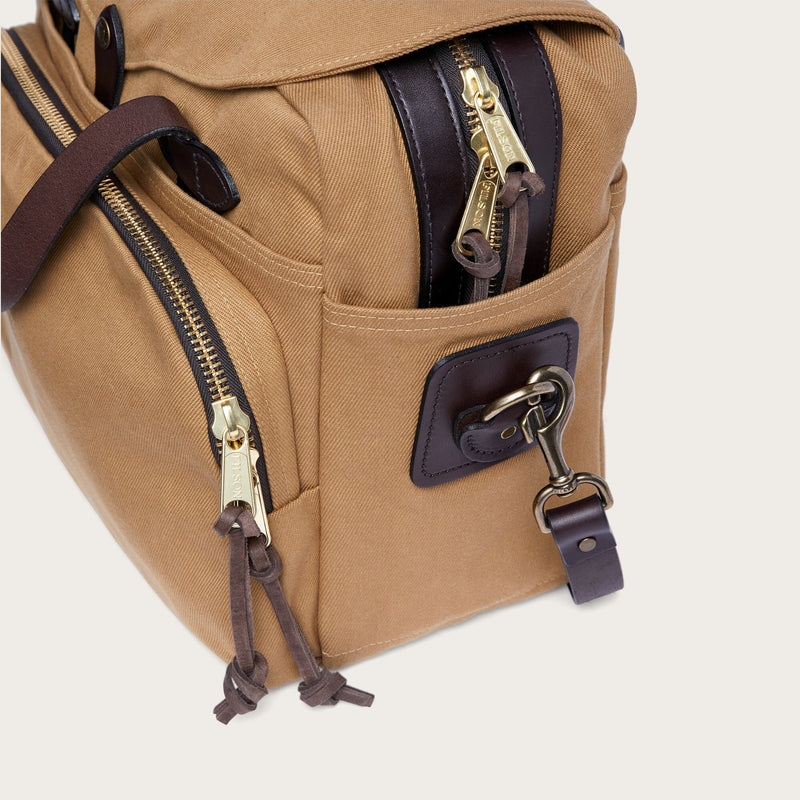 Rugged twill padded computer bag par Filson | Tan (Beige)