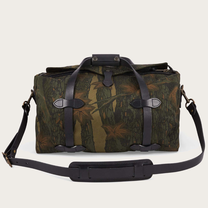 Small rugged twill duffle by Filson | Maple bark camo (Beige)