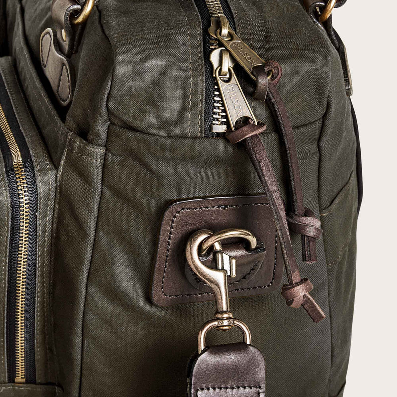 48 hour tin cloth duffle bag par Filson | Otter green (Green)