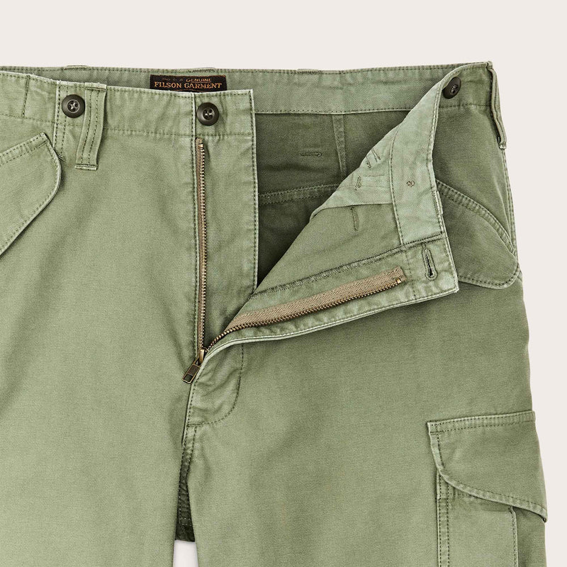 Field cargo shorts by Filson | Washed fatigue green (Green)