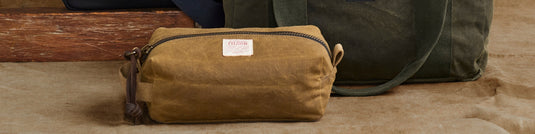 Rugged Twill and TIn Cloth Travel Kits – Filson Europe