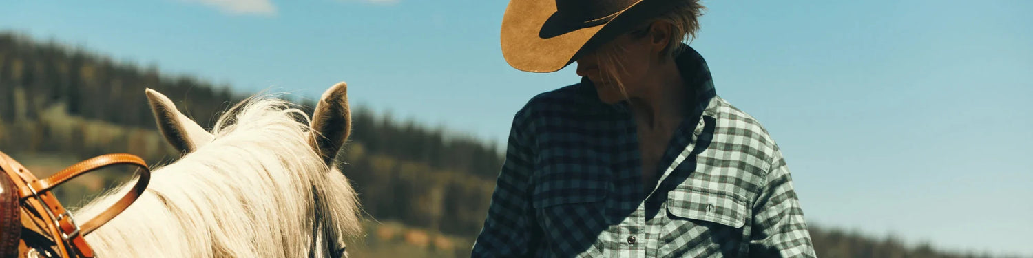 WOMEN'S SHIRTS & T-SHIRTS