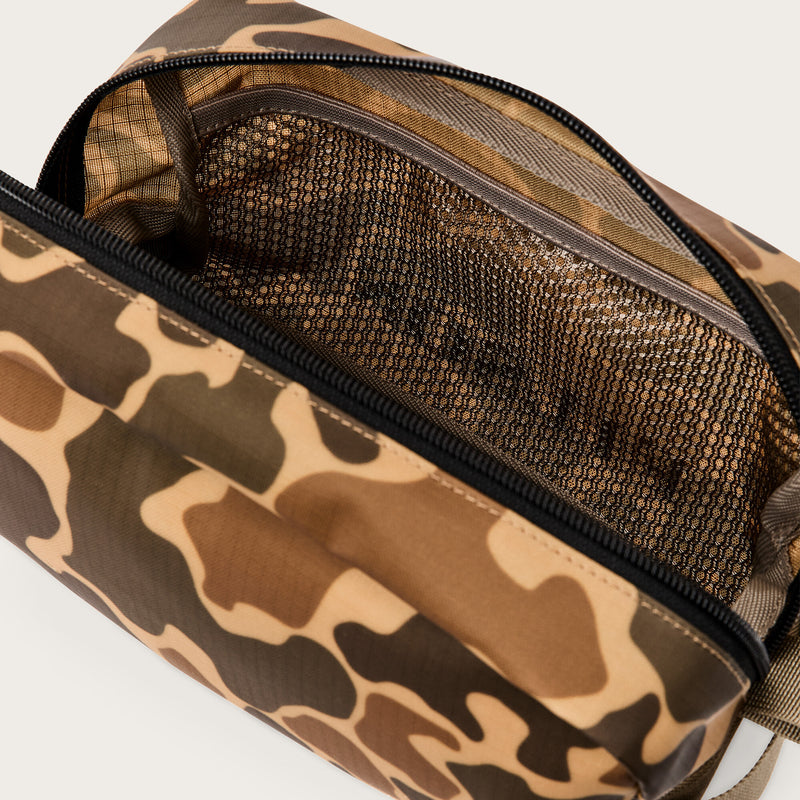 All-weather dopp kit by Filson | Buckskin camo (Multicolor)