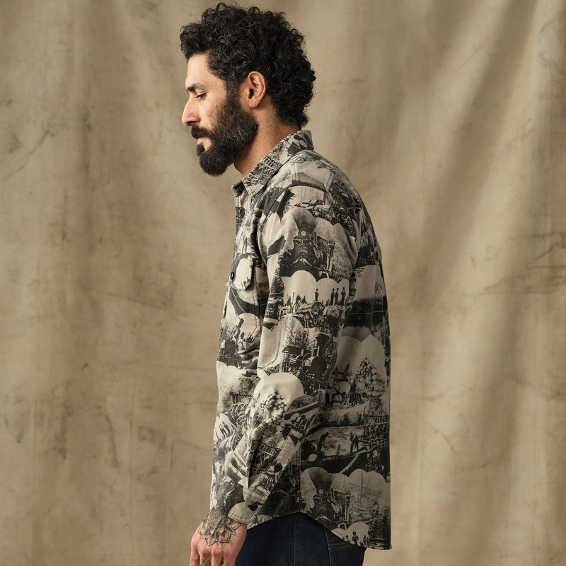 Field flannel shirt by Filson | Vintage khaki print (Beige)