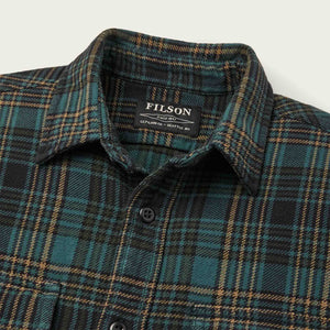 Vintage flannel work shirt by Filson | Green / olive / blac (Green)