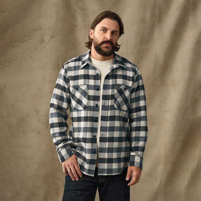 Rangeland flannel shirt by Filson | Charcoal / steel pla (Blue)