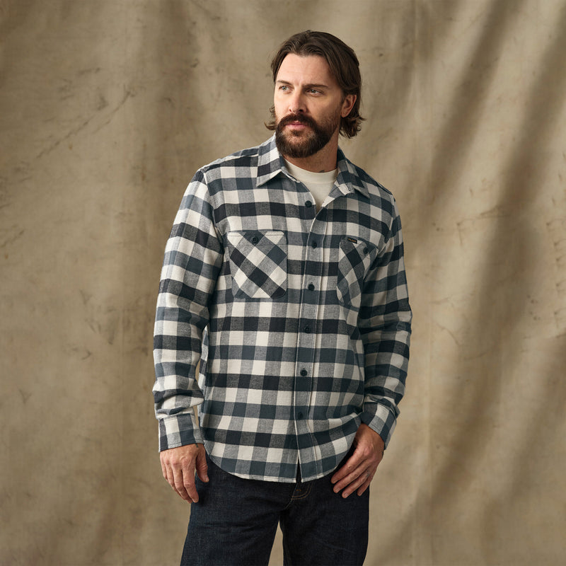 Rangeland flannel shirt by Filson | Charcoal / steel pla (Blue)