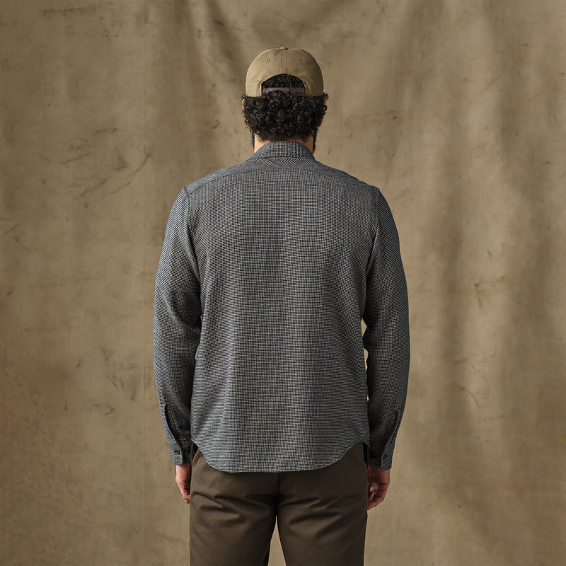 Rangeland flannel shirt by Filson | Navy / tan plaid (Gray)