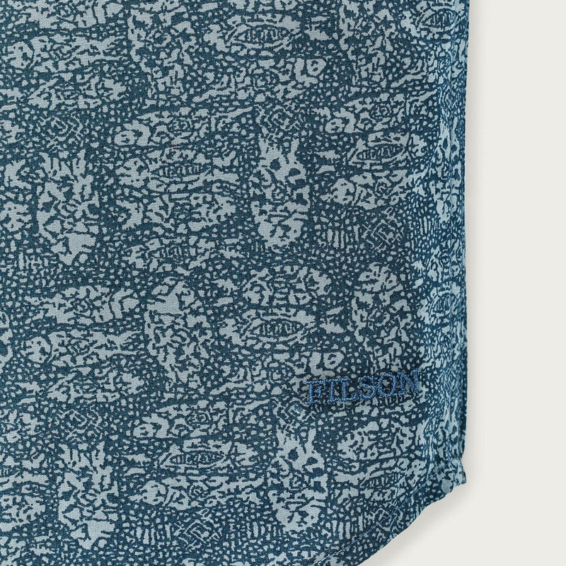 Filson's washed short sleeve feather cloth shirt by Filson | Blue / print (Blue)