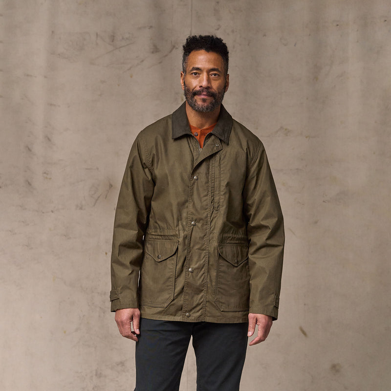 Dry wax mile marker coat by Filson | Burnt olive (Green)