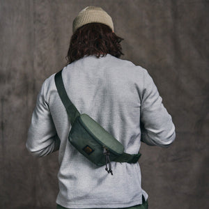 Surveyor crossbody pack by Filson | Service green (Green)