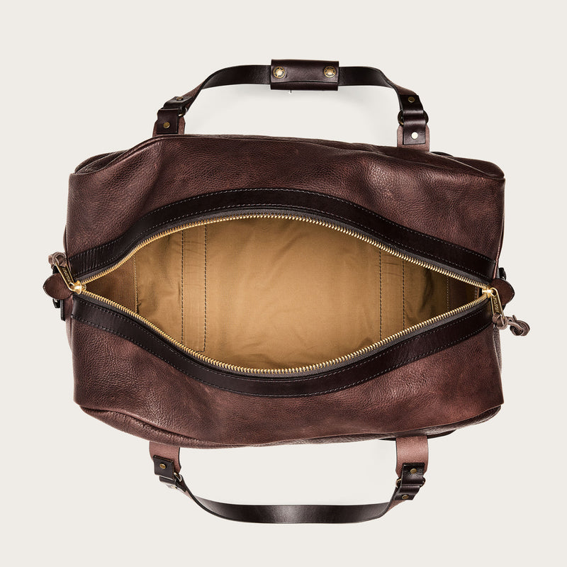 Heritage leather medium duffle bag by Filson | Ballard brown (Brown)