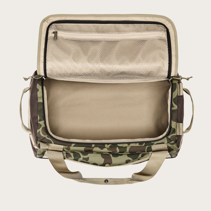 All-weather 40l duffle bag by Filson | Tundra shrub camo (Green)