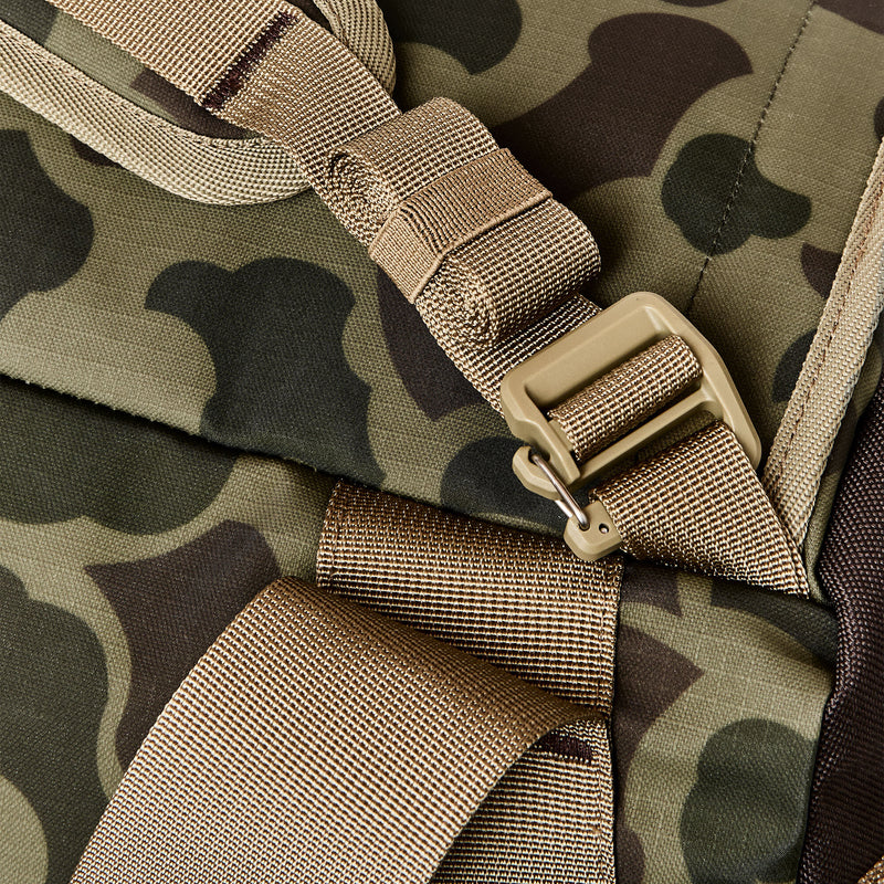 All-weather 40l duffle bag by Filson | Tundra shrub camo (Green)