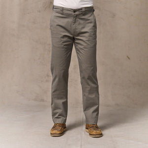 Granite mountain flat front pants by Filson | Hawk brown (Gray)