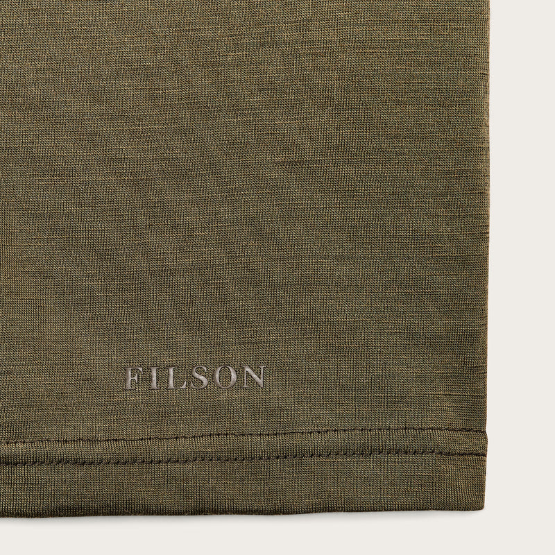 Tee-shirt ras du cou à manches courtes en laine mérinos 210 g par Filson | Dark olive (Green)