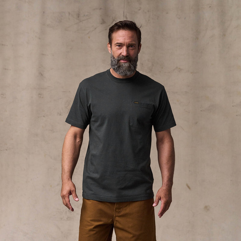 Outfitter pocket t-shirt by Filson | Faded black (Black)