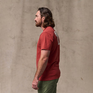 Bear graphic t-shirt by Filson | Chili oil (Red)