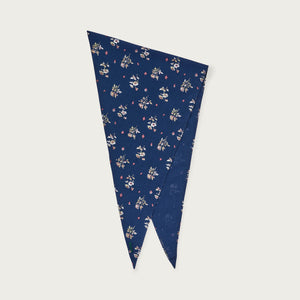 Triangular bandana by Filson | Blue / floral (Blue)