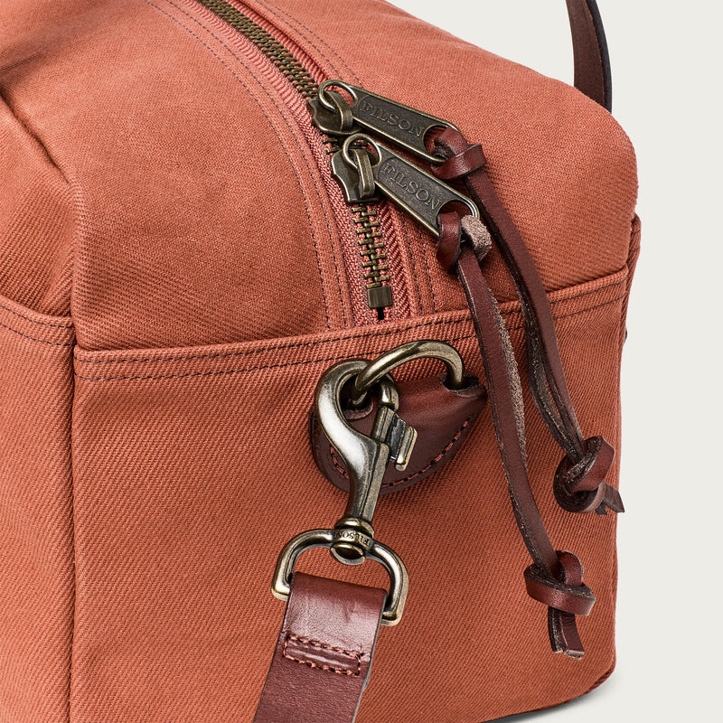 Xs compact duffle bag by Filson | Light rust (Red)