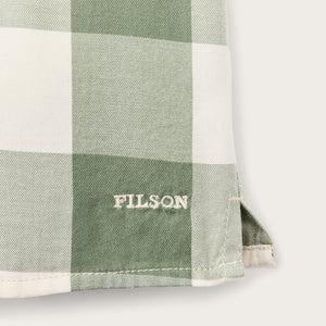 Women’s short sleeve twill camp shirt by Filson | Hedge green/ white plaid (Green)