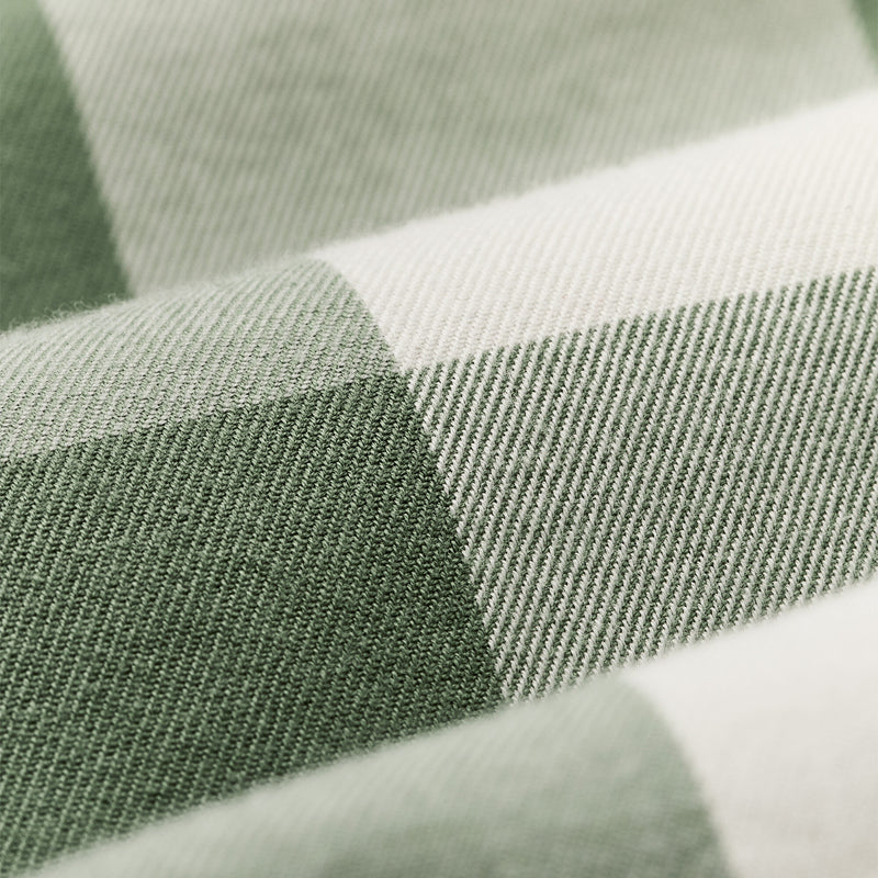 Women’s short sleeve twill camp shirt by Filson | Hedge green/ white plaid (Green)