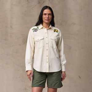 Women's embroidered western shirt by Filson | Natural seed (White)