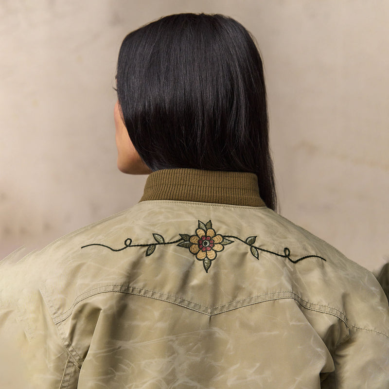 Women's western satin jacket by Filson | Silver sage (Beige)