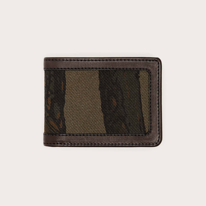 Leather Travel Wallets | Filson Europe