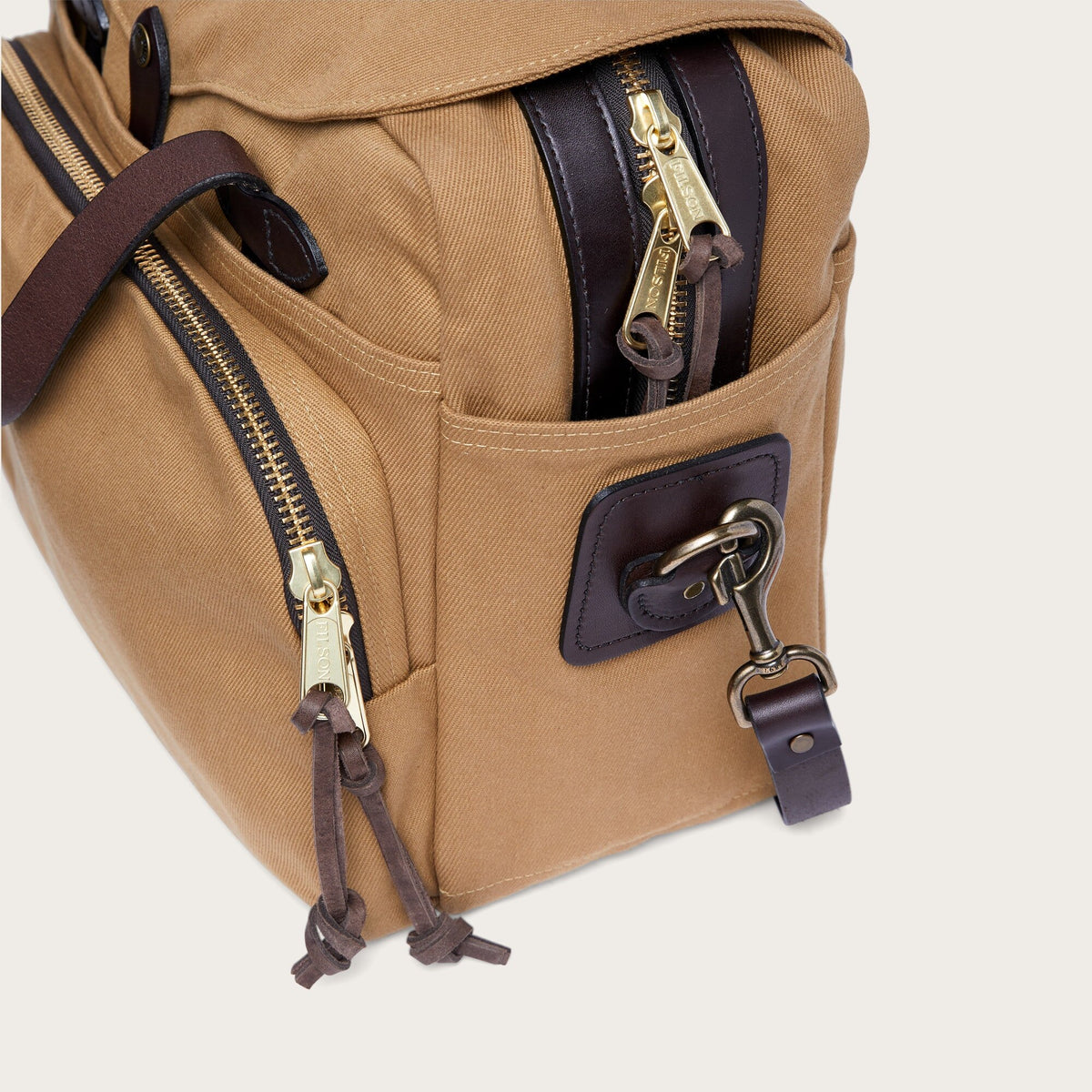 The House of Tara Rugged Finish Coated Canvas 19 L Laptop Backpack Green -  Price in India | Flipkart.com